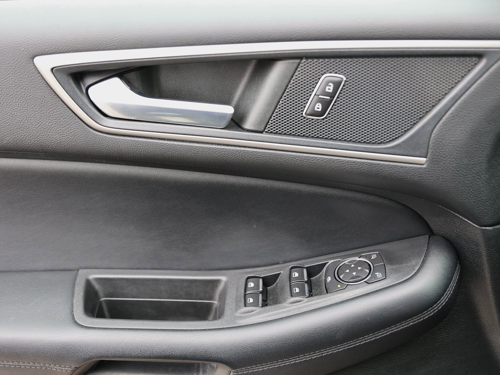 Certified 2022 Ford Edge SEL w/ Convenience Package image 37