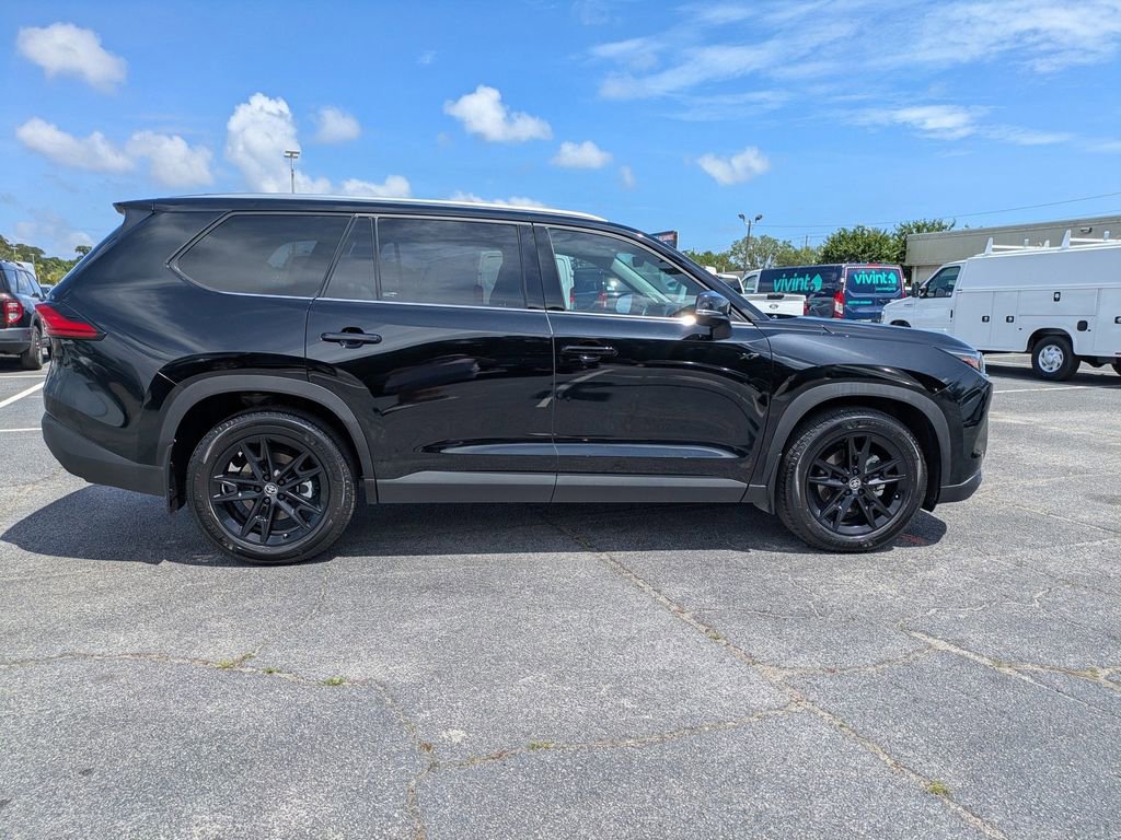 Used 2024 Toyota Grand Highlander AWD image 4