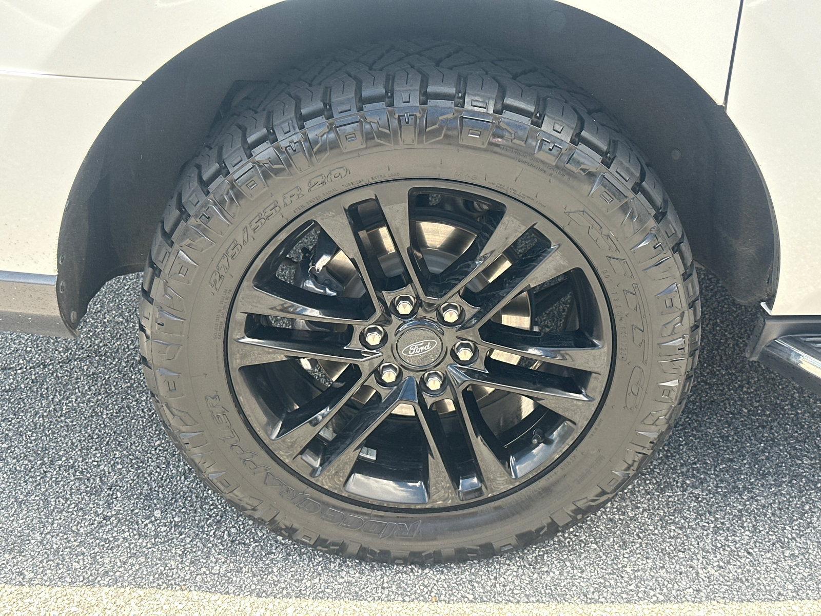 Certified 2023 Ford Expedition Max XLT RWD image 17