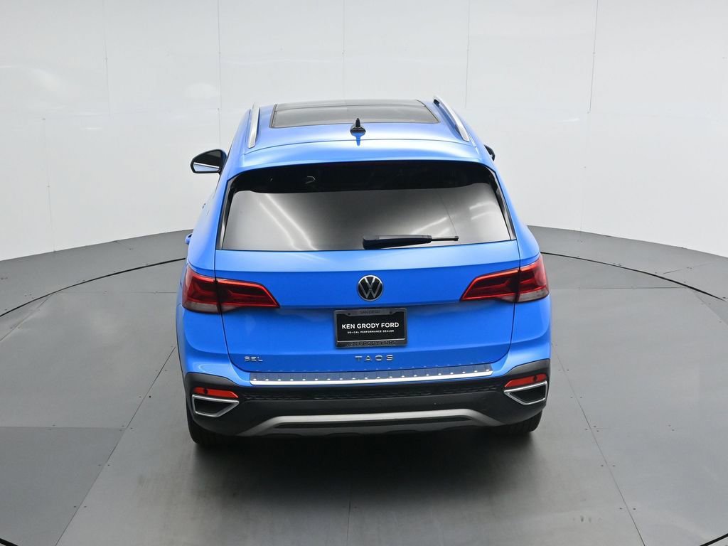 Used 2022 Volkswagen Taos SEL w/ Panoramic Sunroof Package image 42