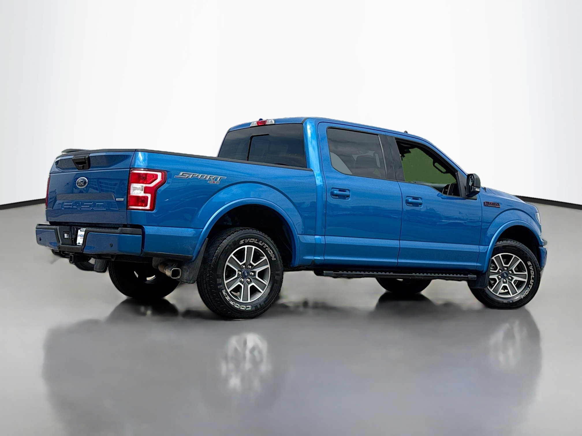 Certified 2019 Ford F150 XLT w/ Equipment Group 302A Luxury AWD/4WD image 2