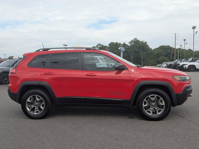 Used 2019 Jeep Cherokee Trailhawk AWD/4WD image 2