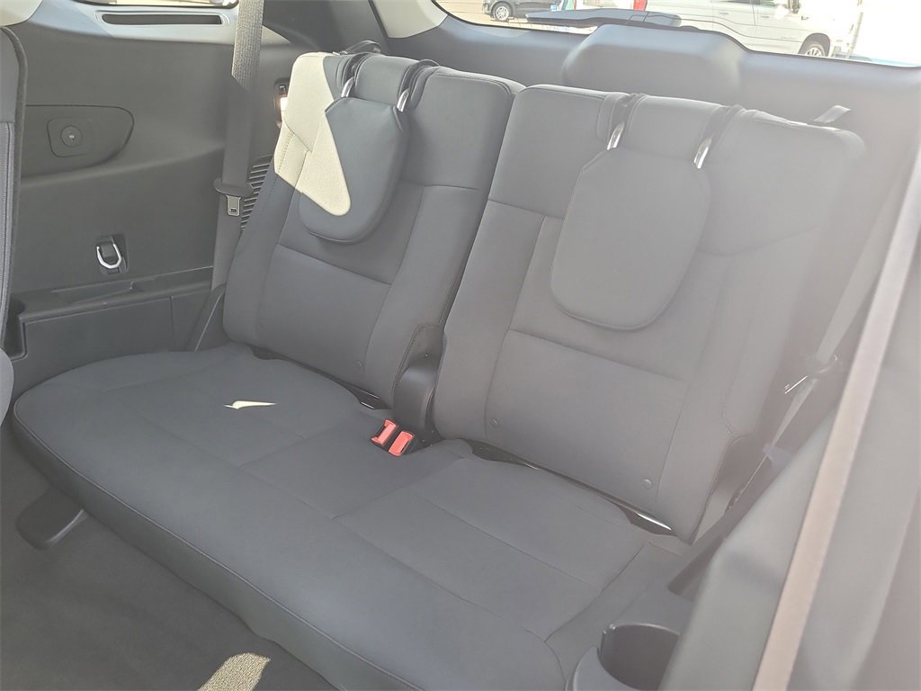 Certified 2025 Ford Explorer Active image 12