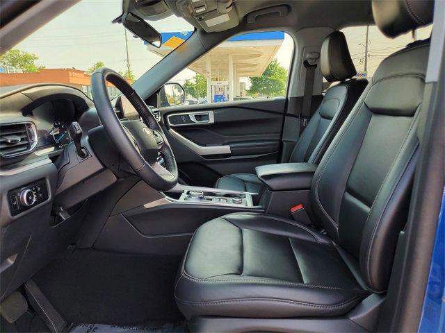 Certified 2023 Ford Explorer XLT w/ Equipment Group 202A image 6