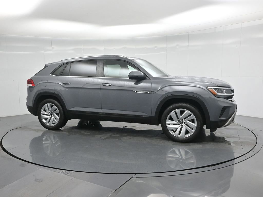 Used 2021 Volkswagen Atlas Cross Sport SE w/ Panoramic Sunroof Package image 10