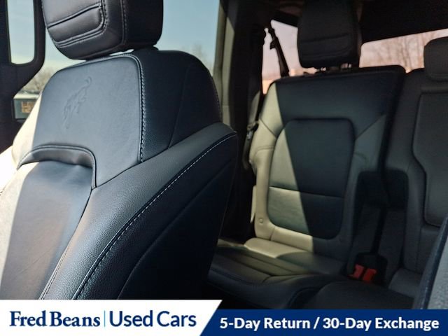 Certified 2022 Ford Bronco Outer Banks w/ Sasquatch Package AWD/4WD image 18