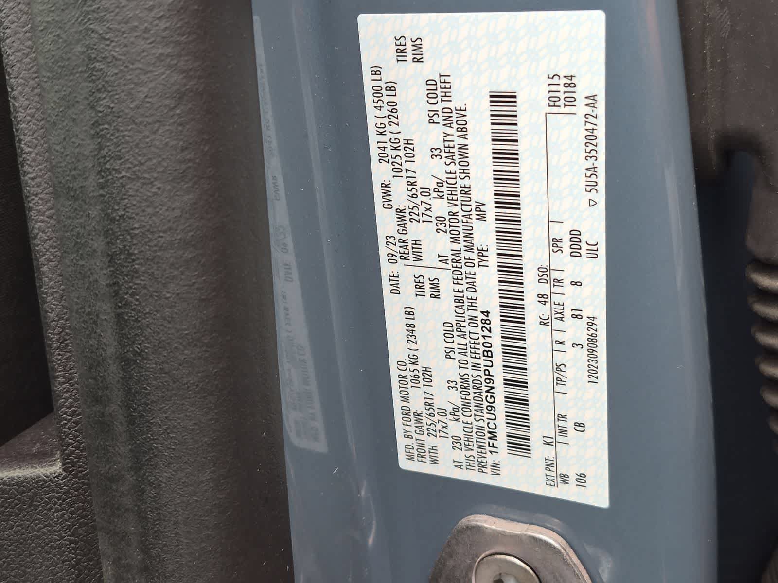 Certified 2023 Ford Escape Active AWD/4WD image 35