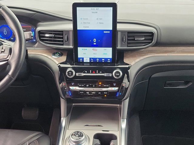 Certified 2021 Ford Explorer Platinum w/ Equipment Group 601A image 23