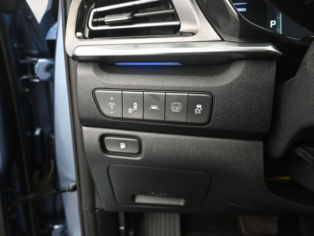 Used 2020 Kia Niro EX Premium FWD image 40