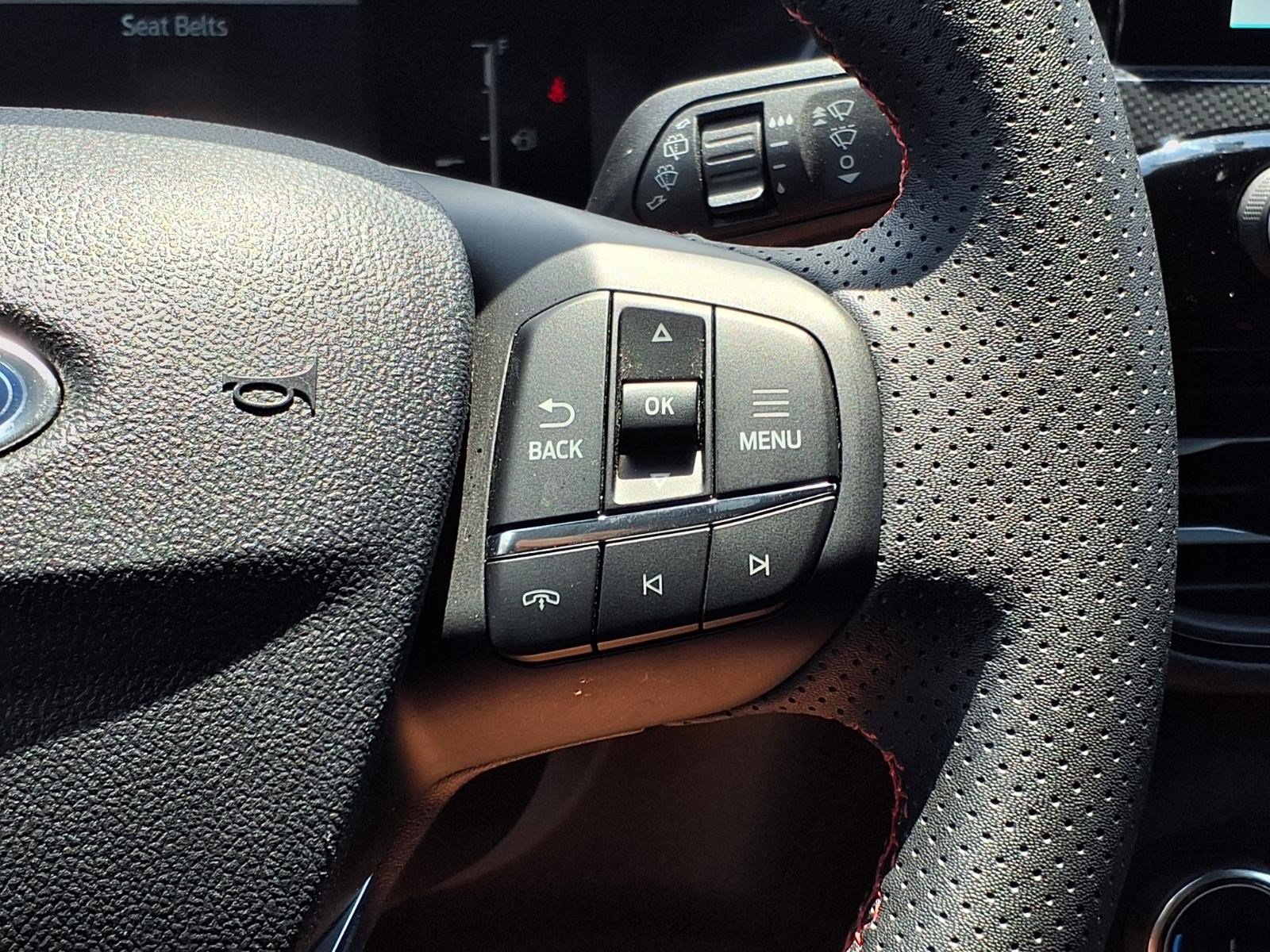 Certified 2025 Ford Escape ST-Line AWD/4WD image 25