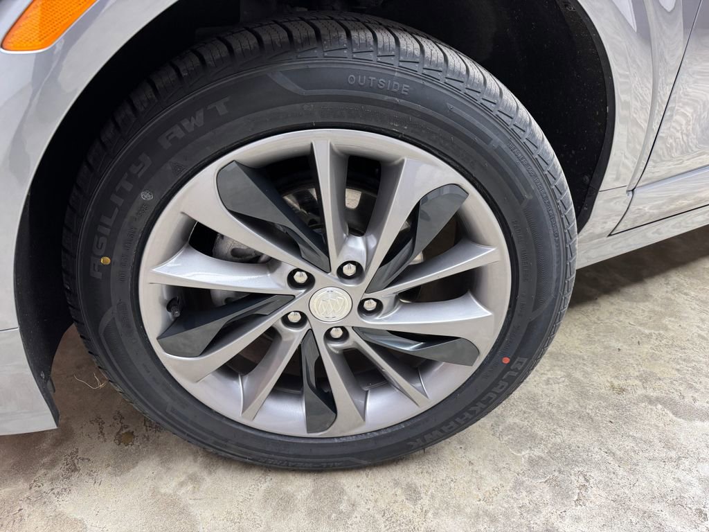 Used 2020 Buick Encore GX Select w/ Experience Buick Package image 33