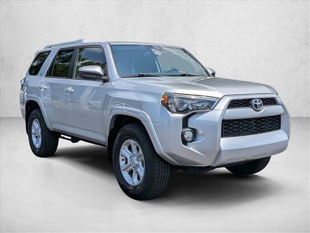 Used 2018 Toyota 4Runner SR5 RWD image 3