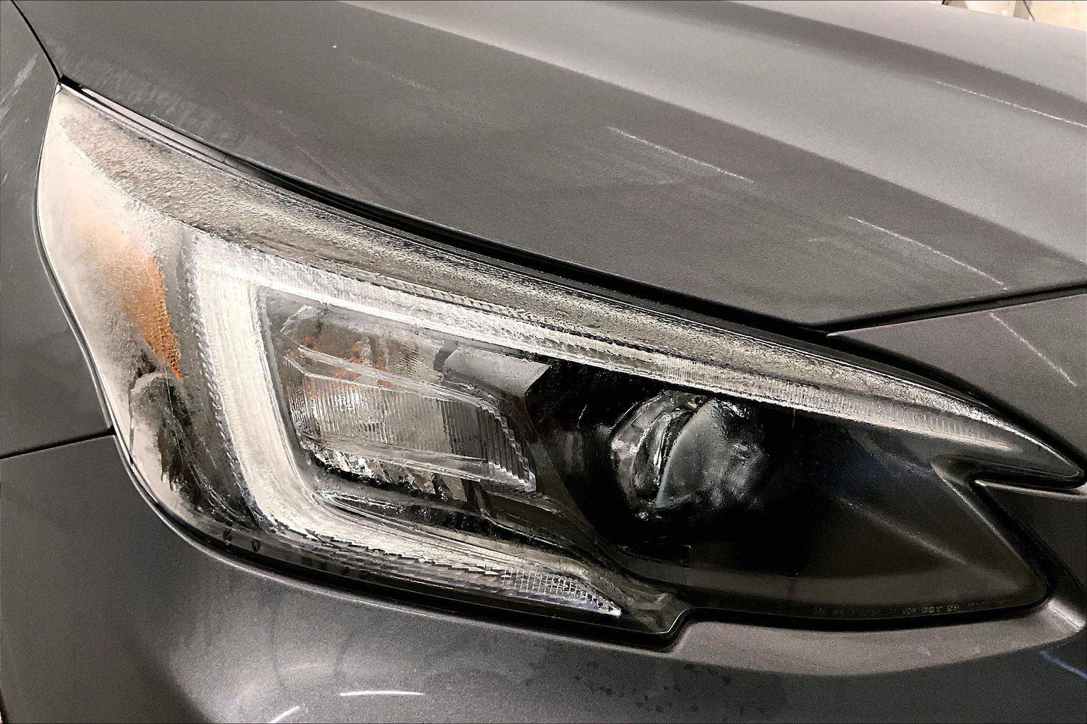 Used 2022 Subaru Legacy image 27