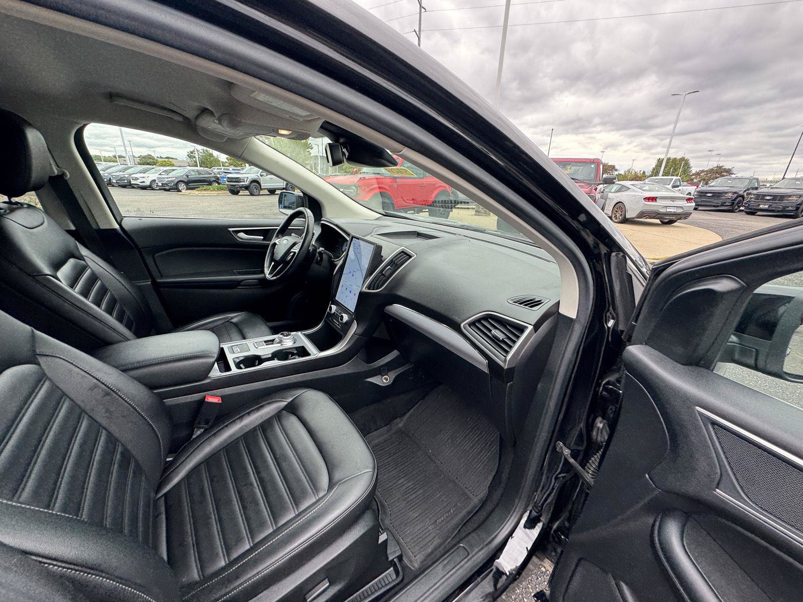 Certified 2021 Ford Edge SEL w/ Convenience Package AWD/4WD image 19