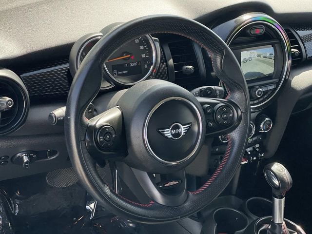 Used 2019 MINI Cooper S w/ Signature Upholstery Package FWD image 8