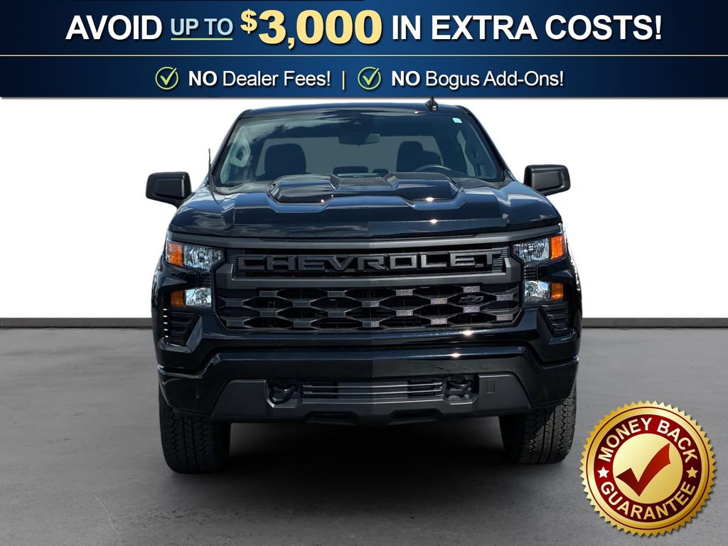Used 2026 Chevrolet Silverado 1500 Custom Trail Boss w/ Turbomax Blackout Package AWD/4WD image 11