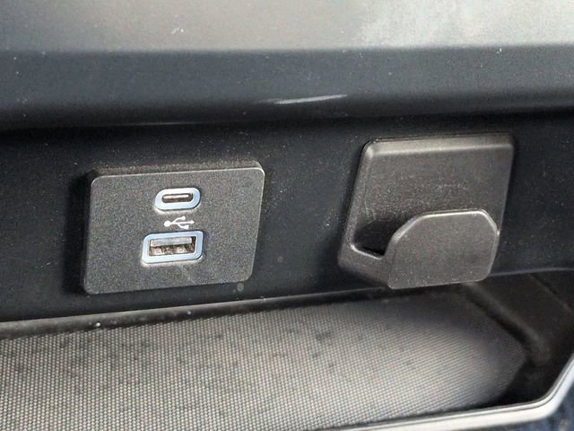 Certified 2022 Ford F150 XLT w/ Equipment Group 301A Mid image 21