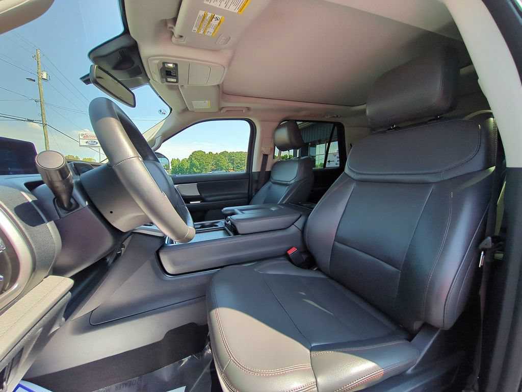 Certified 2025 Ford Expedition Active RWD image 24