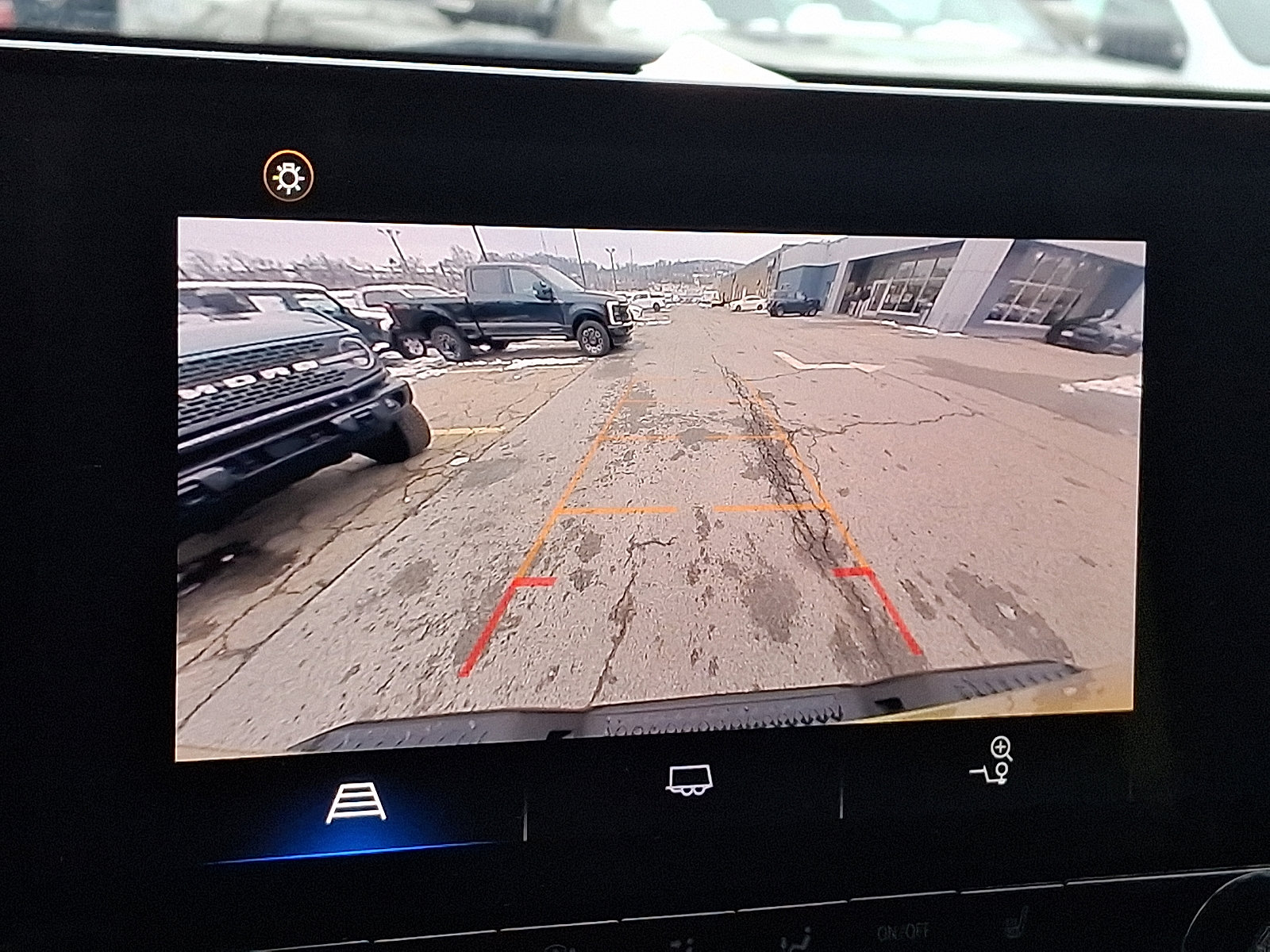 Used 2023 Chevrolet Colorado ZR2 image 16