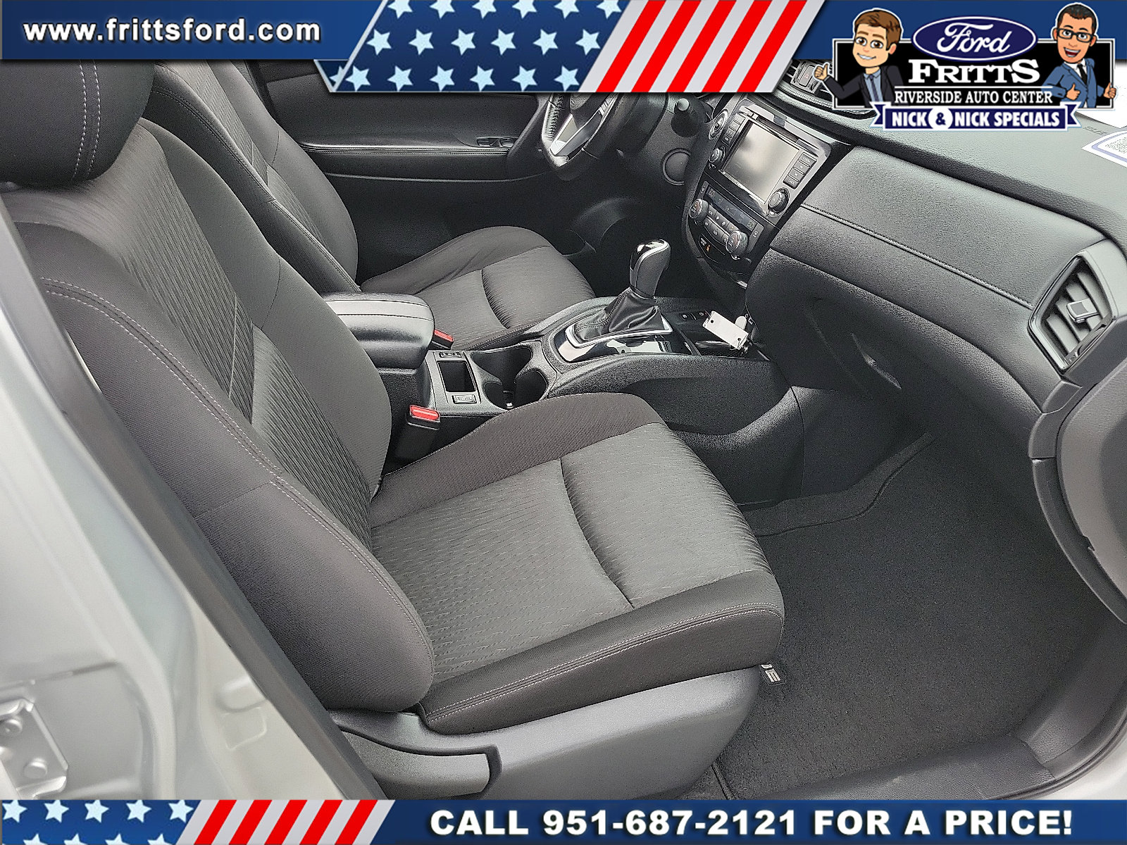 Used 2019 Nissan Rogue SV w/ Premium Package FWD image 14