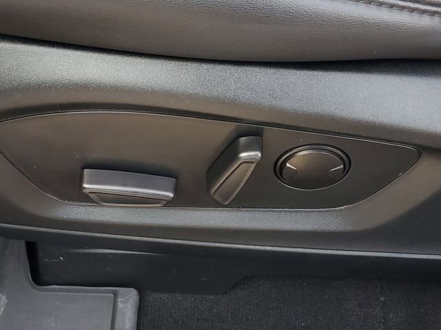 Certified 2022 Ford Explorer XLT w/ Equipment Group 202A image 12