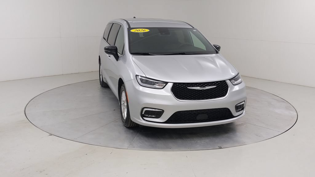 Used 2026 Chrysler Pacifica Select FWD image 9