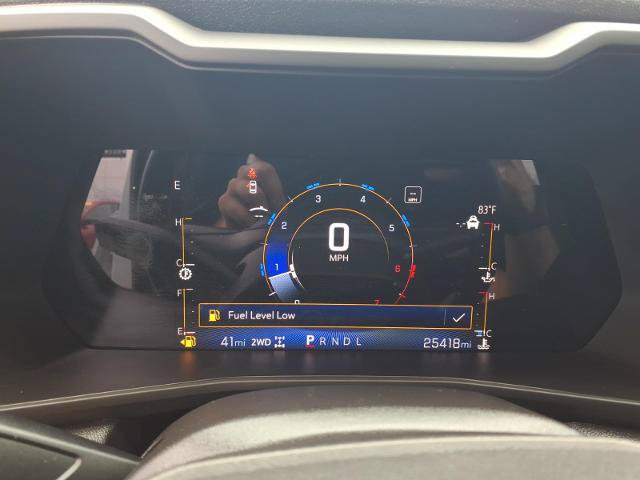 Used 2023 Chevrolet Colorado Trail Boss w/ Technology Package AWD/4WD image 10