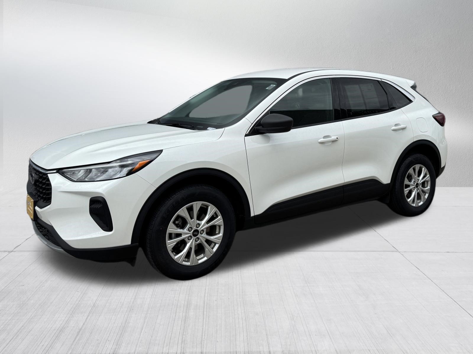 Certified 2023 Ford Escape Active AWD/4WD image 3