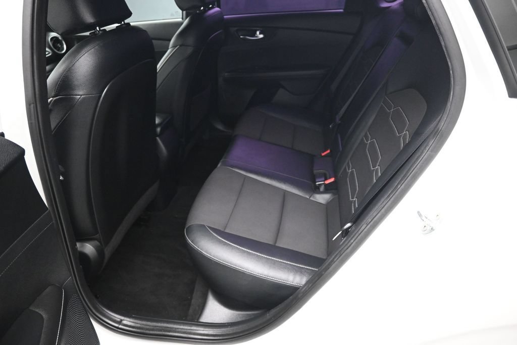Used 2020 Kia Forte GT-Line FWD image 18