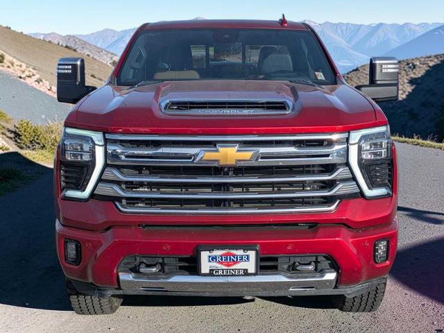 Used 2024 Chevrolet Silverado 2500 High Country w/ Technology Package image 8