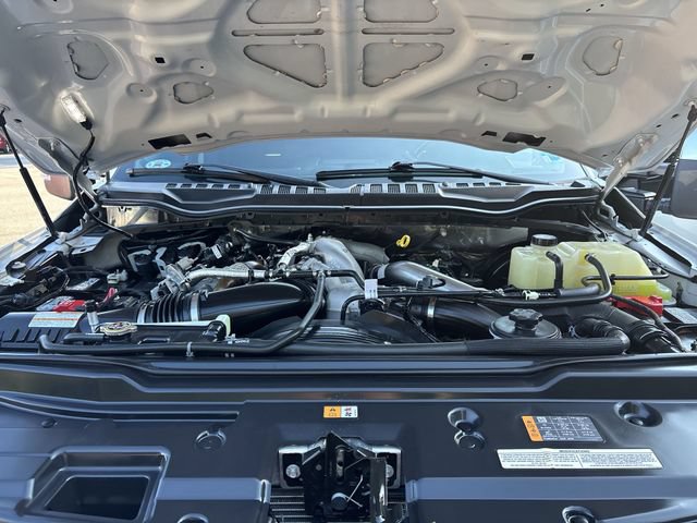 Certified 2021 Ford F250 Platinum w/ FX4 Off-Road Package AWD/4WD image 25