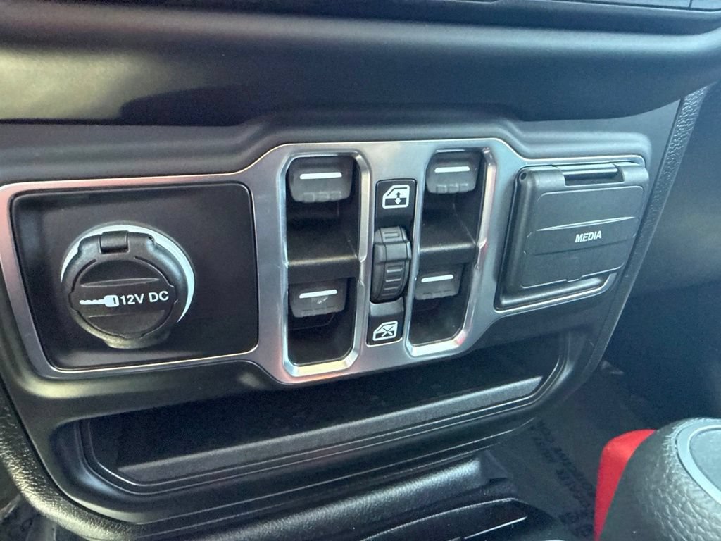Used 2021 Jeep Wrangler Unlimited Sport AWD/4WD image 26