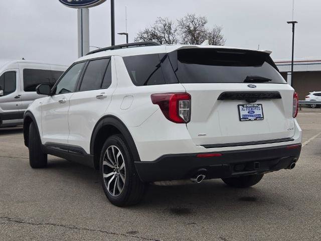 Certified 2023 Ford Explorer ST-Line w/ Class IV Trailer Tow Package image 4