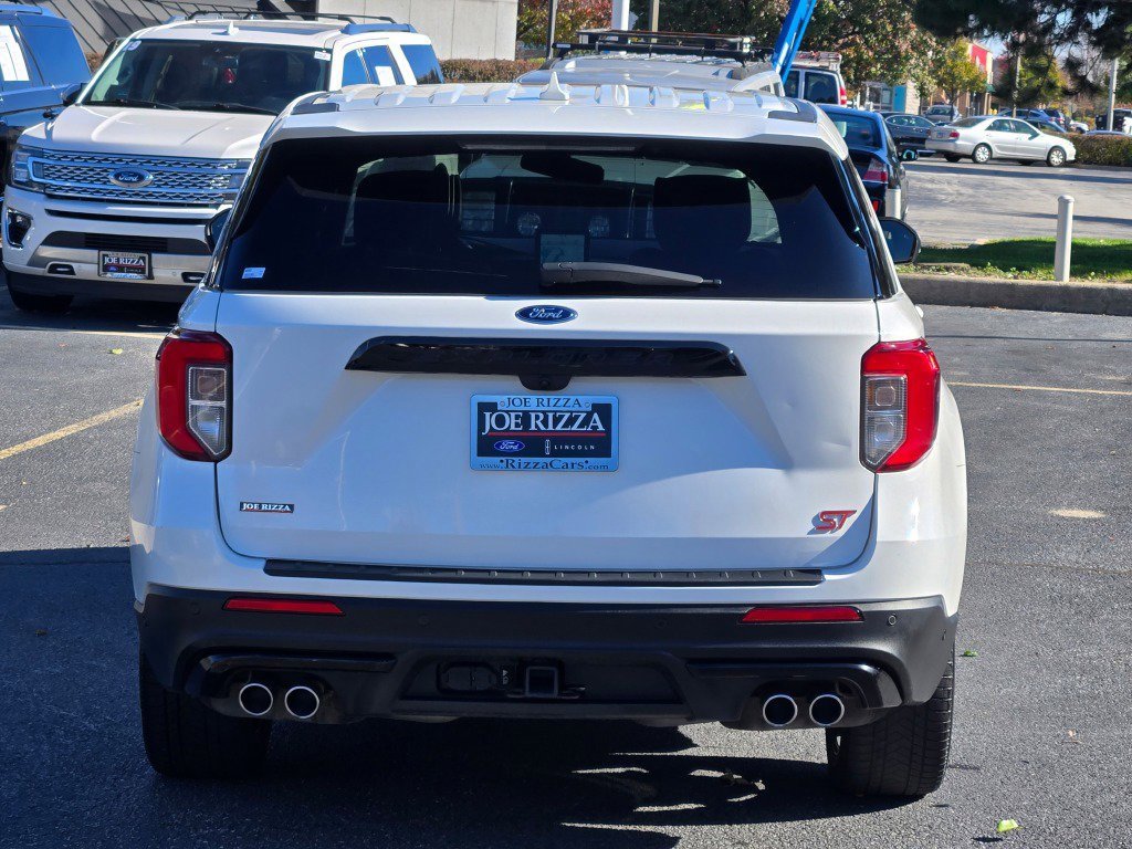 Certified 2022 Ford Explorer ST w/ ST Street Pack image 13