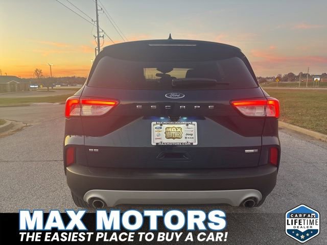 Certified 2020 Ford Escape SE image 4