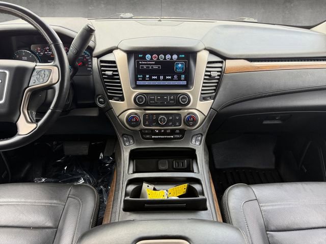 Used 2019 GMC Yukon Denali w/ Denali Ultimate Package AWD/4WD image 4