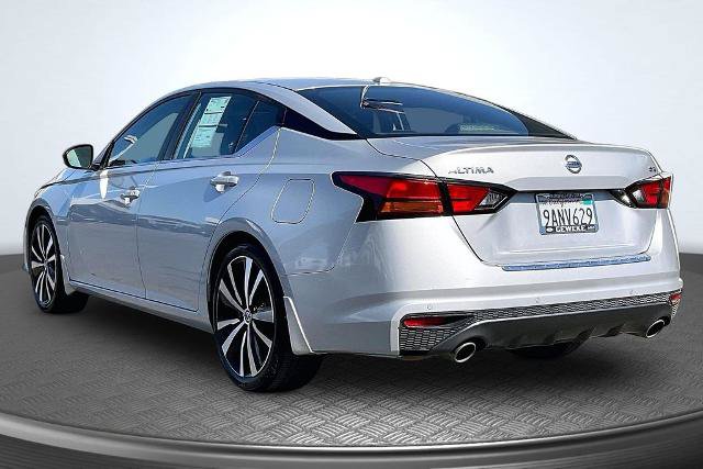 Used 2022 Nissan Altima 2.5 SR FWD image 13