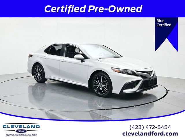 Used 2024 Toyota Camry SE w/ Convenience Package