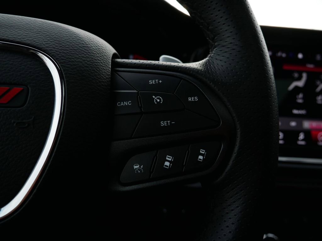 Used 2025 Dodge Durango GT AWD/4WD image 19