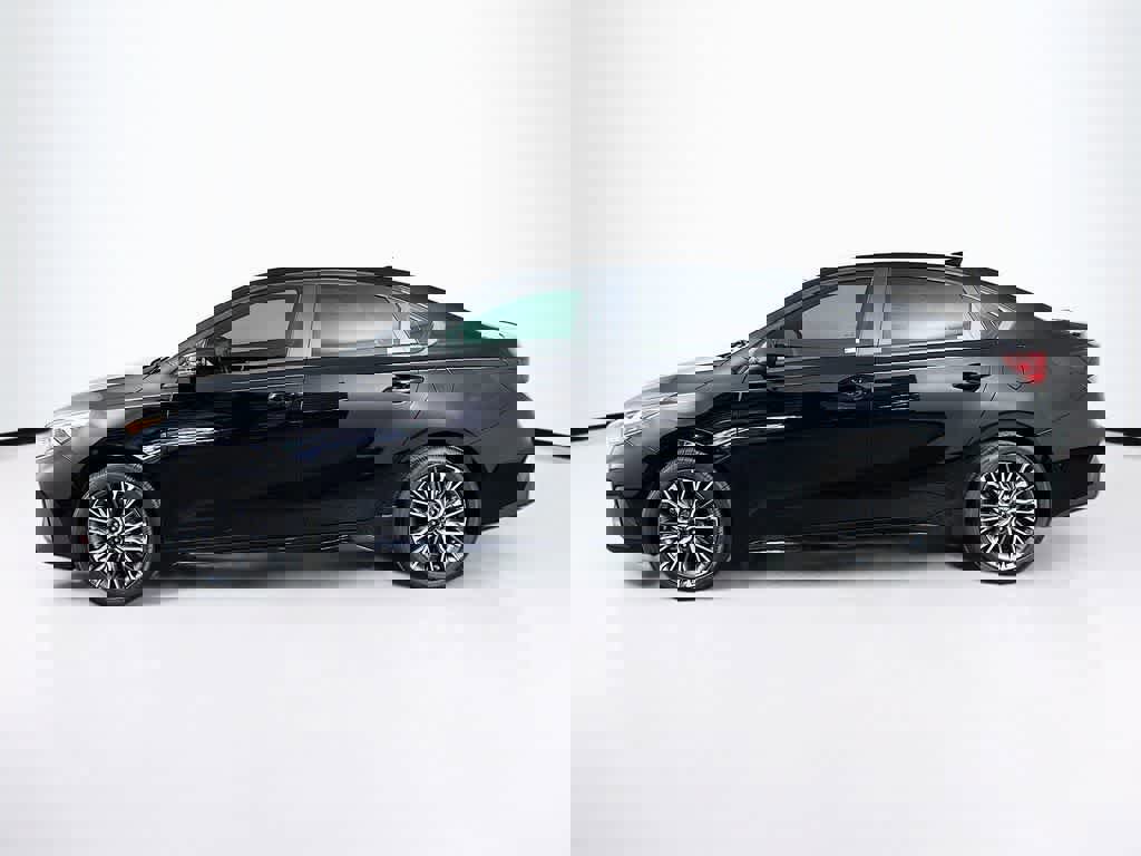 Used 2024 Kia Forte GT-Line image 2