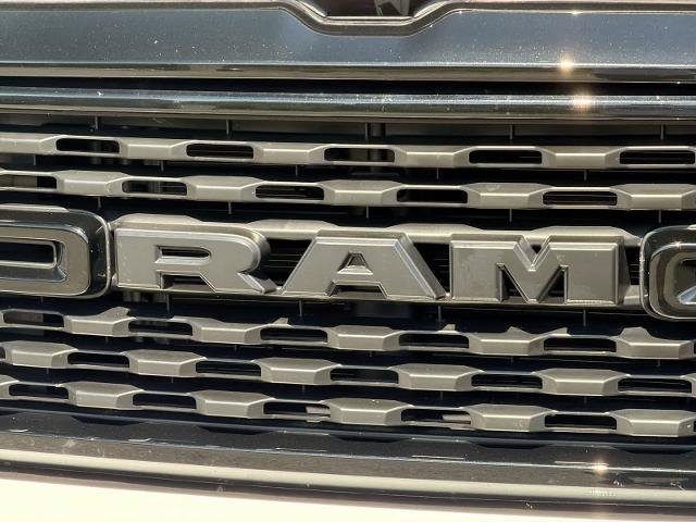 Used 2022 RAM 1500 Big Horn AWD/4WD image 12