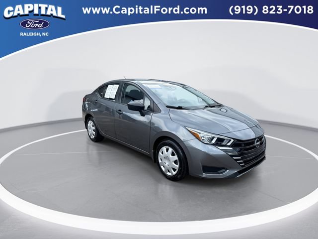 Used 2024 Nissan Versa S w/ Trunk Package FWD image 2
