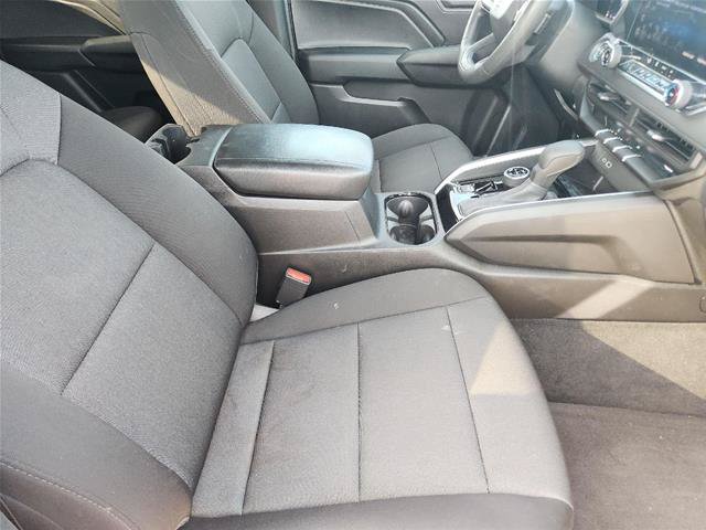 Used 2023 Chevrolet Colorado Trail Boss AWD/4WD image 14