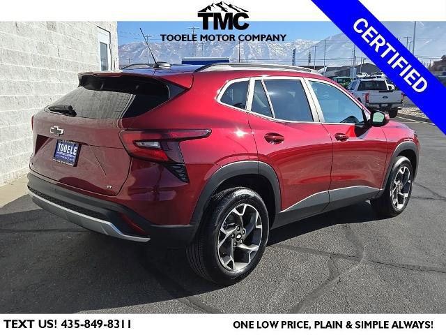 Used 2024 Chevrolet Trax LT w/ Driver Confidence Package image 4