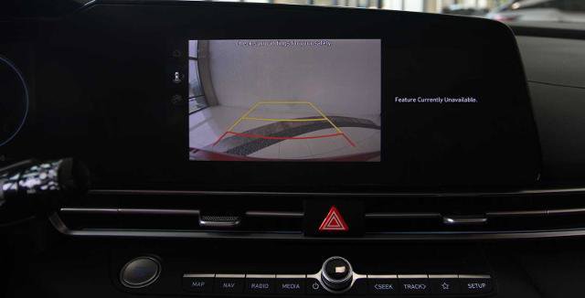 Used 2024 Hyundai Elantra Blue FWD image 15