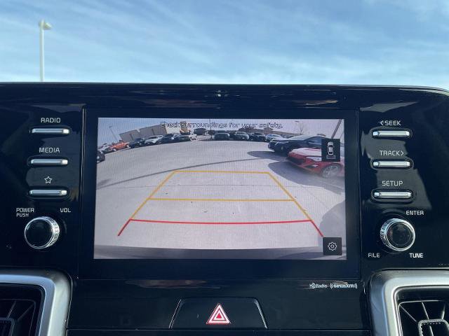 Used 2021 Kia Sorento S image 23