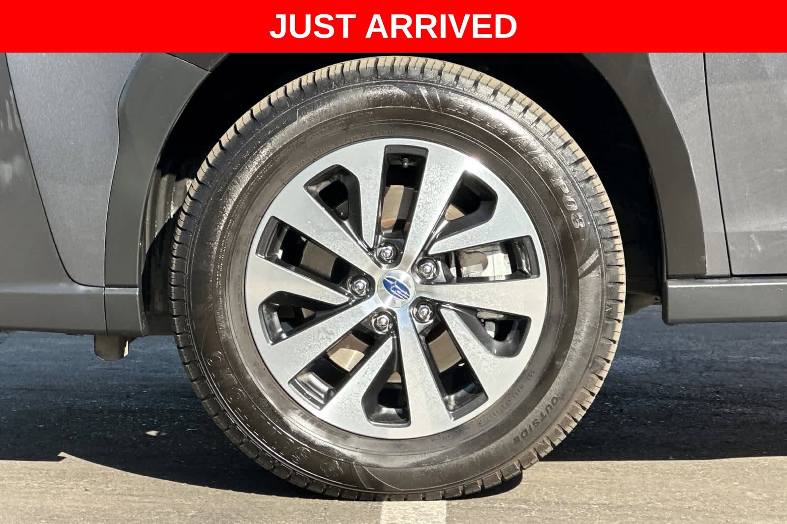 Used 2023 Subaru Outback Premium AWD/4WD image 27