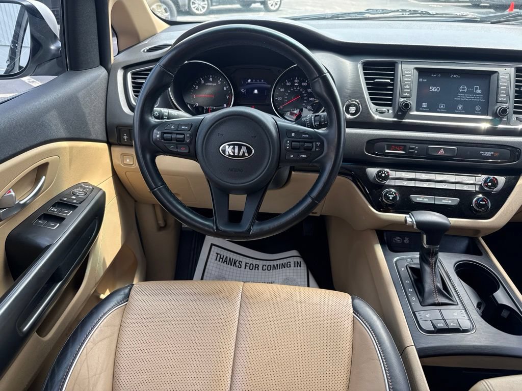Used 2018 Kia Sedona LX w/ LX Essentials Premium Package FWD image 13