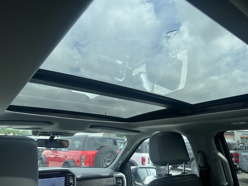 Certified 2025 Ford F150 Lariat w/ Equipment Group 501A Mid image 24