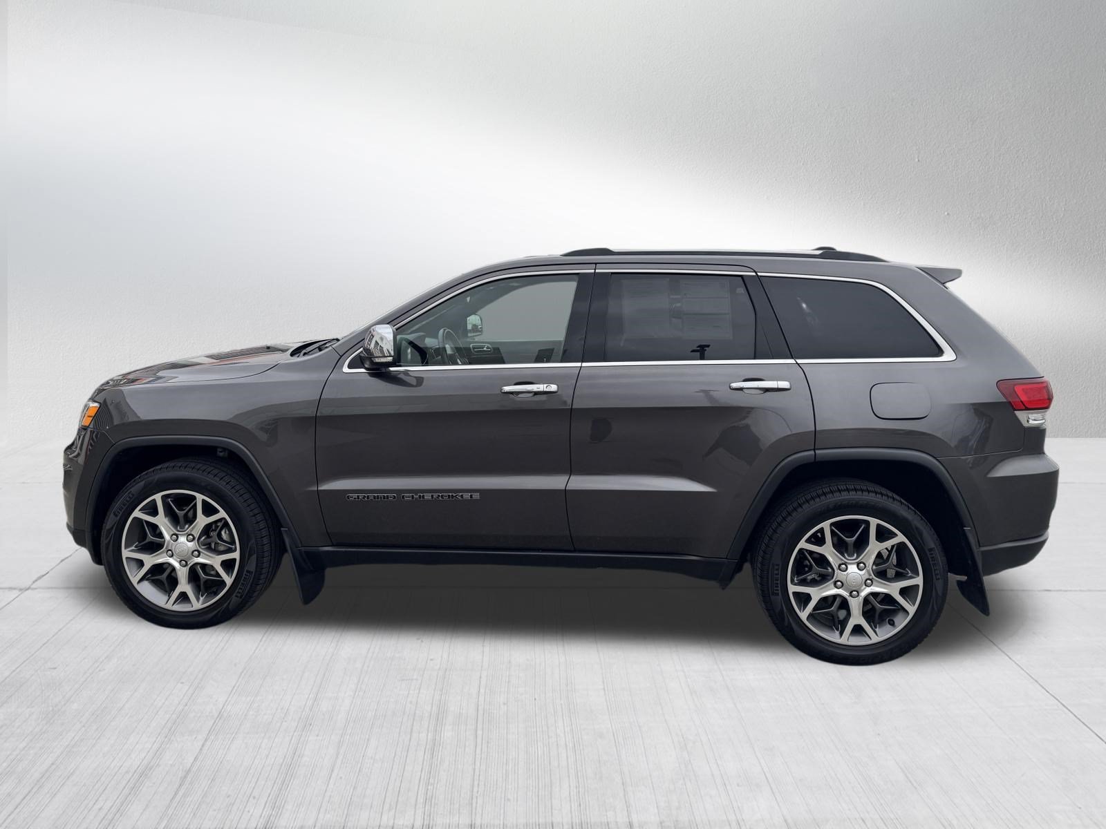 Used 2021 Jeep Grand Cherokee Limited w/ Sun & Sound Group AWD/4WD image 4
